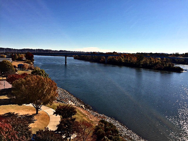 Tennessee River